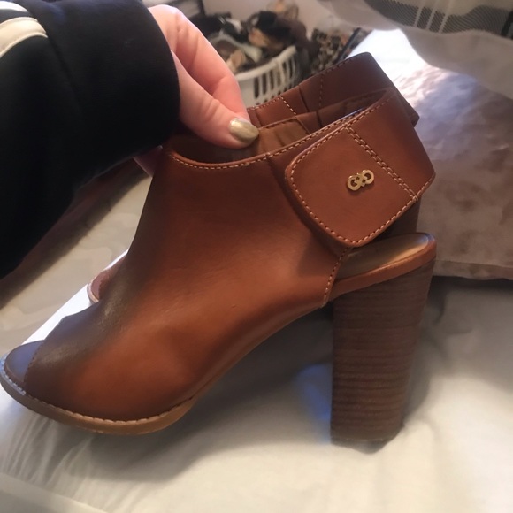 brown open toed bootie Cole Haan - Picture 5 of 6